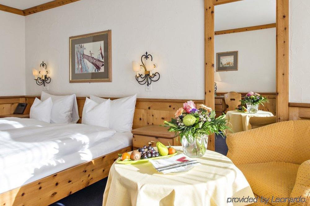 Quadratscha Alpenhotel Samedan Extérieur photo