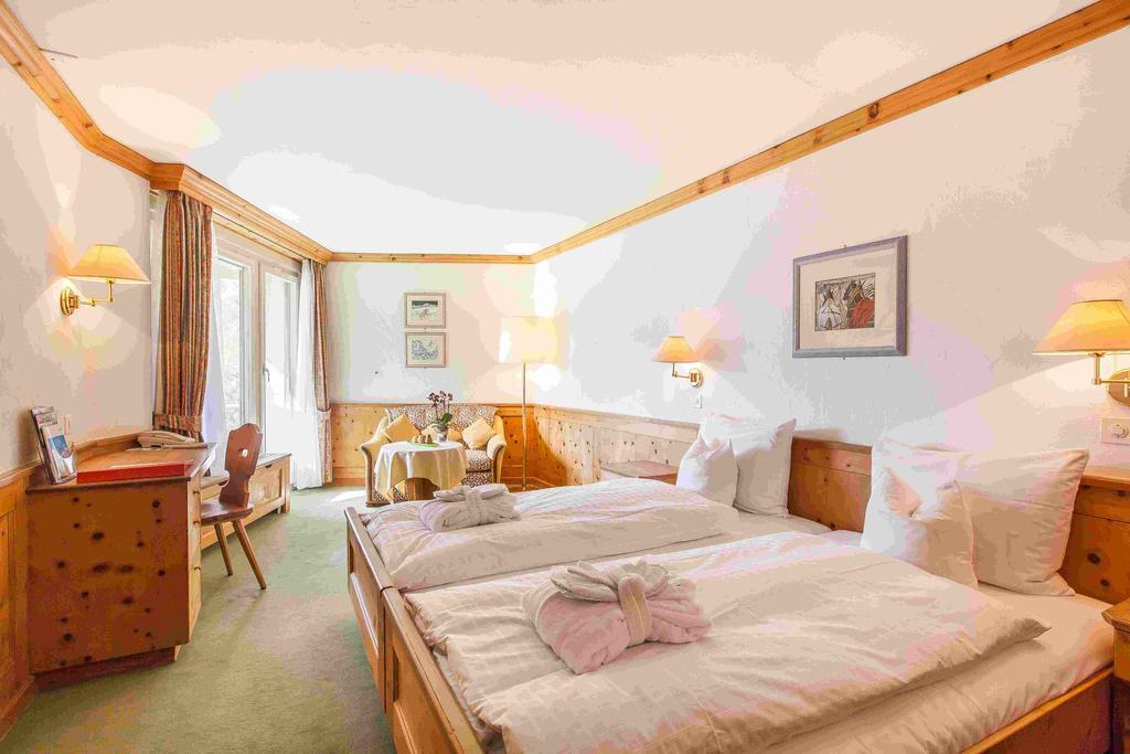 Quadratscha Alpenhotel Samedan Extérieur photo